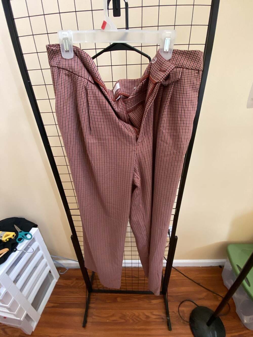 A New Day Pleated Tapered Pants Size 16 Brown Gingham Plaid Trousers